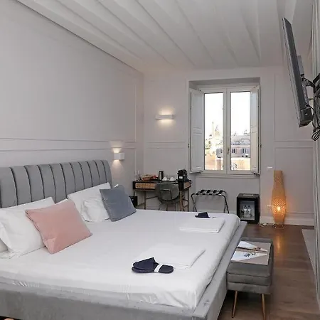 Plaza Suites, Luxury Collection Рим