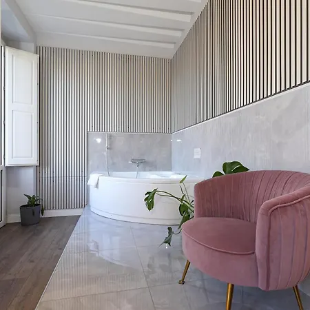 Plaza Suites, Luxury Collection