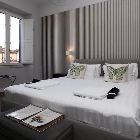 Plaza Suites, Luxury Collection 4* Rzym