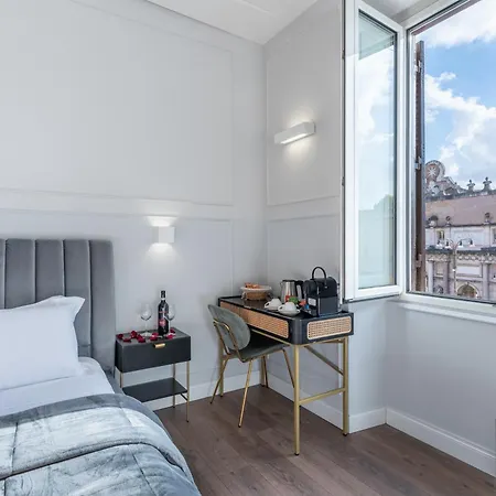 Pensjonat Plaza Suites, Luxury Collection Rzym